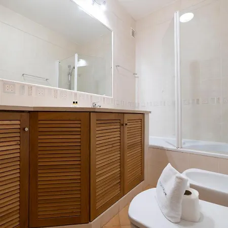 A48 - Starlight In Apartment *